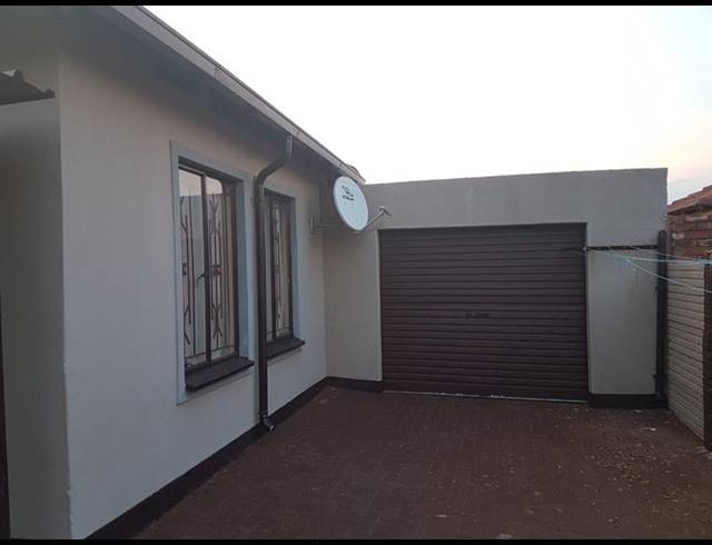 3 BEDROOM PROPERTY TO RENT IN THE ORCHARDS